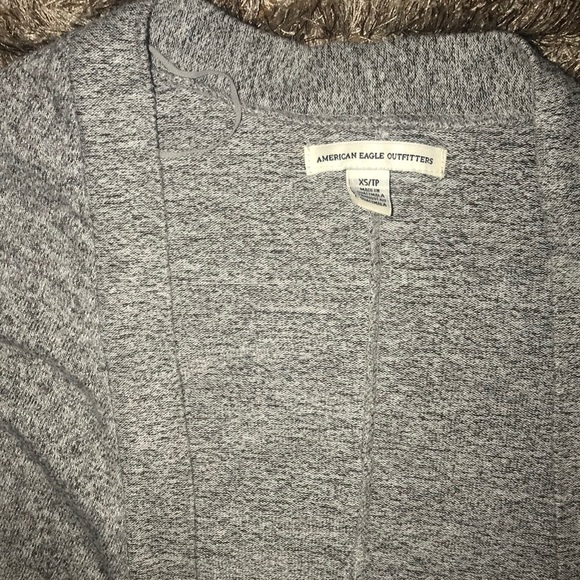Gray American Eagle cardigan. - Picture 2 of 2